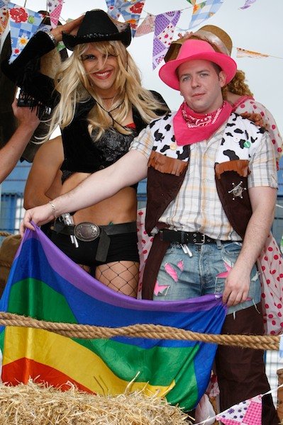 image gaynewry-33426-jpg